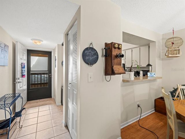 3399 MERMOOR DRIVE 207, Palm Harbor, FL 34685