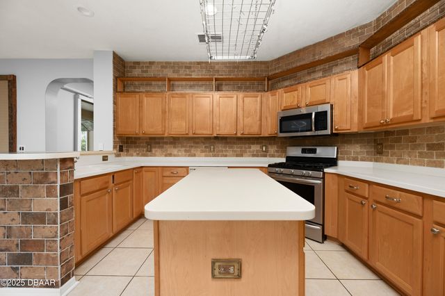 8231 SW 79th Court, Ocala, FL 34476
