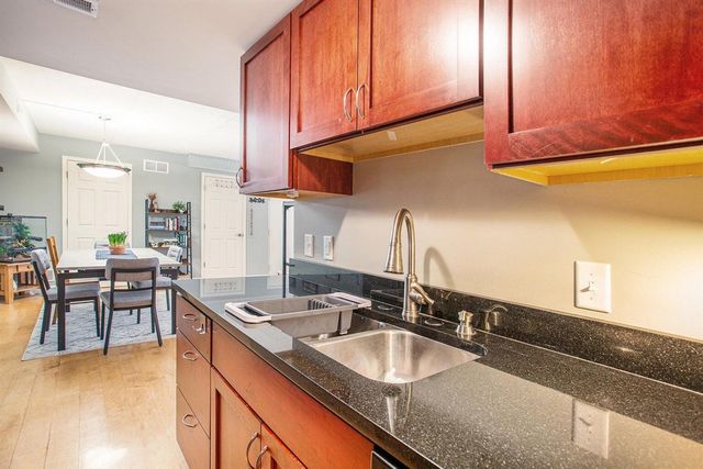 460 E Fulton Street 2, Grand Rapids, MI 49503