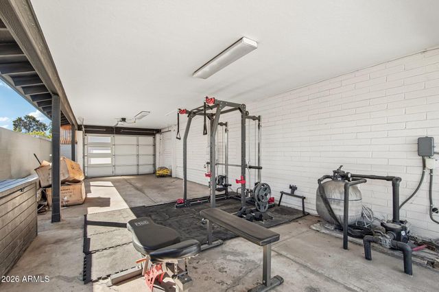 1530 W DUNLAP Avenue, Phoenix, AZ 85021