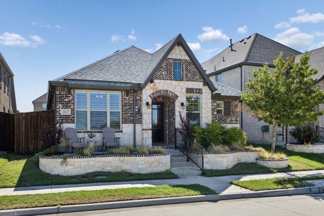 2113 Almassera Drive, Little Elm, TX 75068