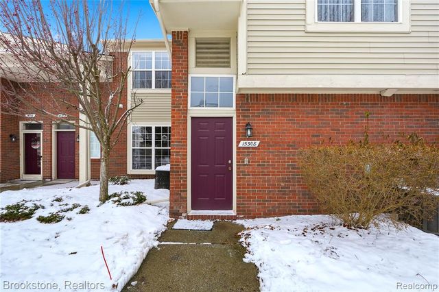 15308 Yale Drive, Clinton Township, MI 48038