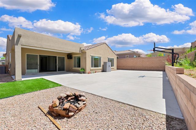 4139 Arboles Bonitos, Santa Fe, NM 87507