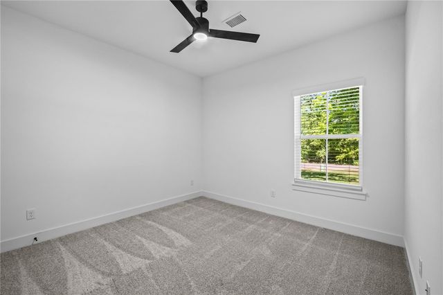 11 Thornaby Drive, Bella Vista, AR 72714