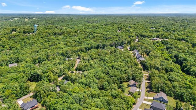 11 Thornaby Drive, Bella Vista, AR 72714