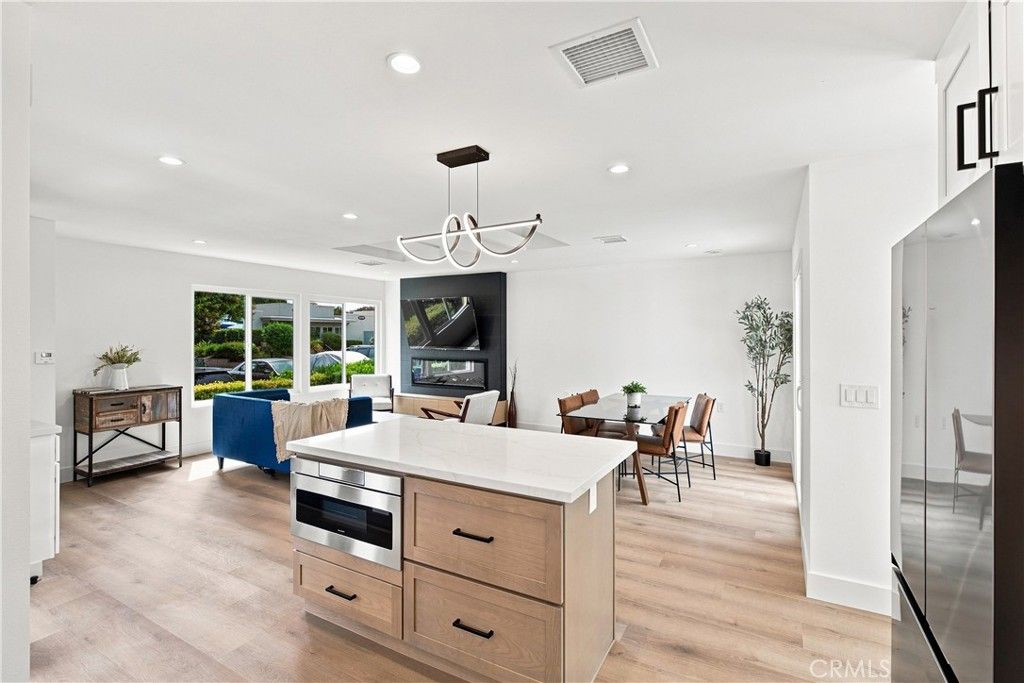 2133 Via Puerta A, Laguna Woods, CA 92637 — photo 2