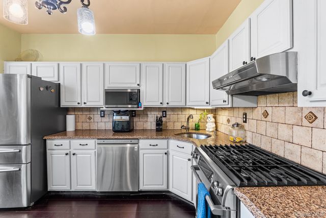 99 W 37th Street, Other, NJ 07002