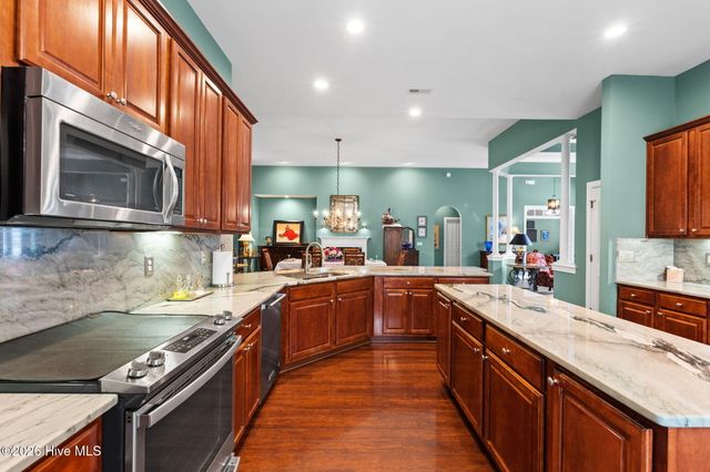 699 Bullrush Court NW, Calabash, NC 28467