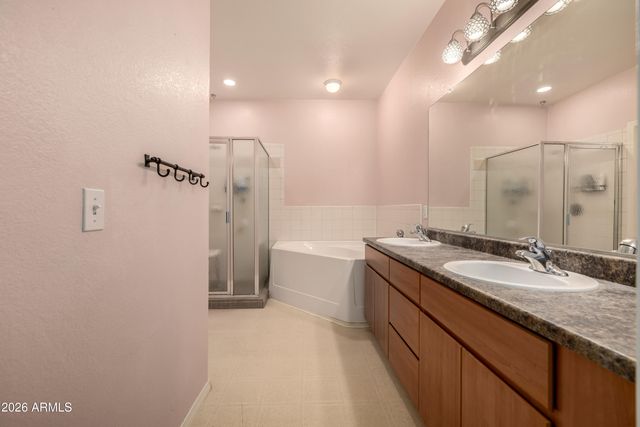 14250 W WIGWAM Boulevard 2823, Litchfield Park, AZ 85340