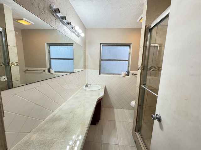 2921 RIDGE AVENUE, Sarasota, FL 34235