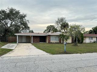2921 RIDGE AVENUE, Sarasota, FL 34235