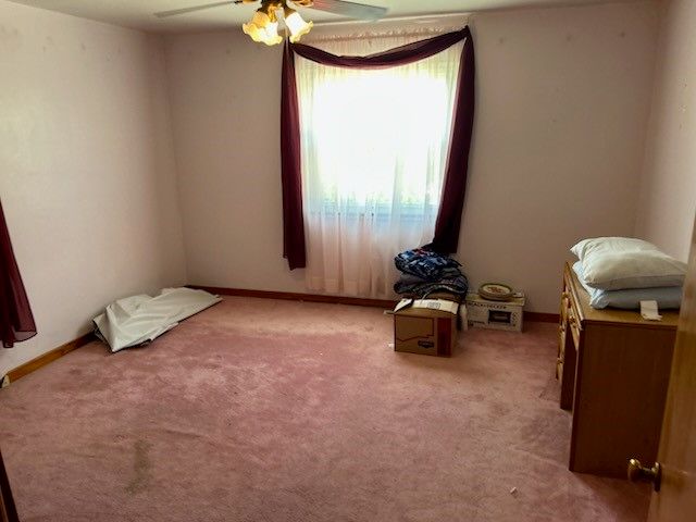 894 Toman Avenue, Clairton, PA 15025