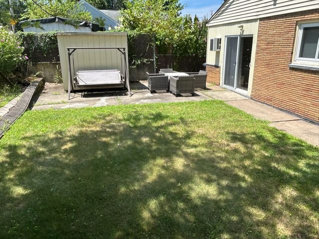 894 Toman Avenue, Clairton, PA 15025