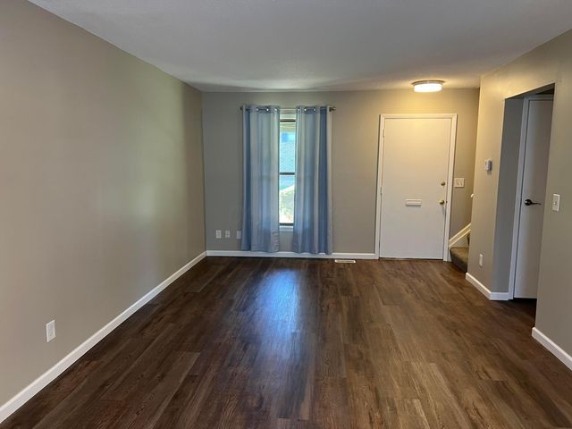 1590 Jacqueline Court, Columbus, OH 43232