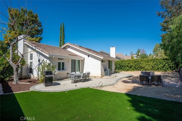 27142 Sanford, Valencia, CA 91354