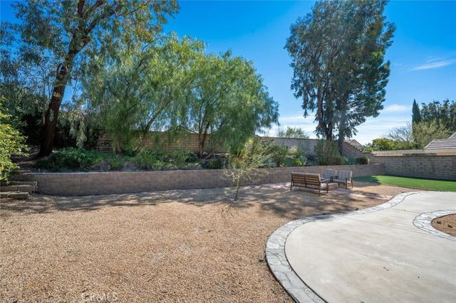 27142 Sanford, Valencia, CA 91354