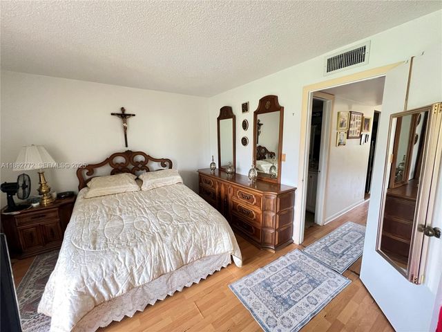 8851 Sunrise Lakes Boulevard 109, Sunrise, FL 33322