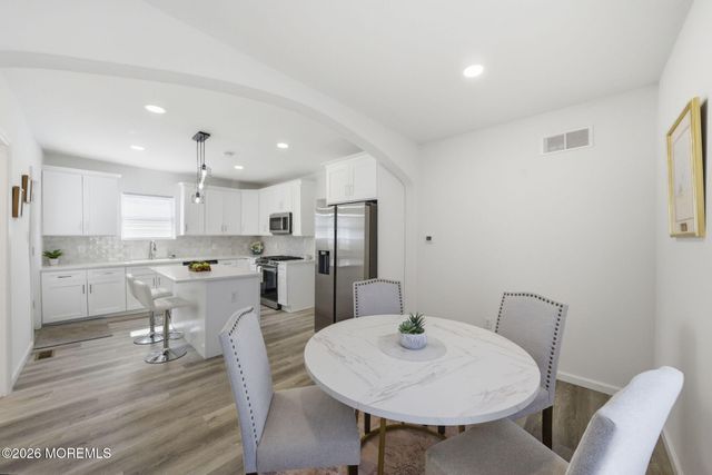 23 S Beers Street, Keyport, NJ 07735