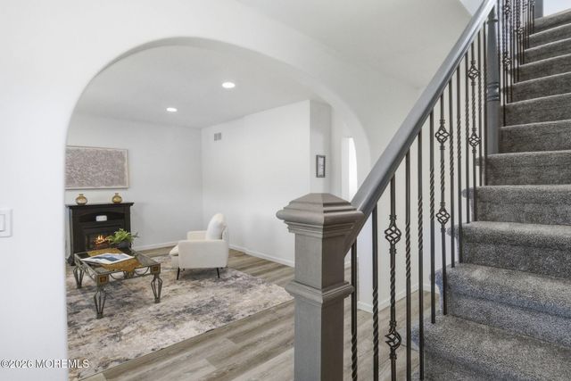 23 S Beers Street, Keyport, NJ 07735