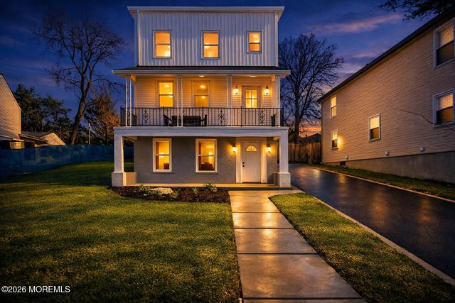 23 S Beers Street, Keyport, NJ 07735