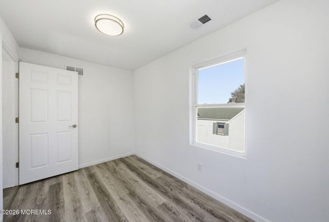 23 S Beers Street, Keyport, NJ 07735