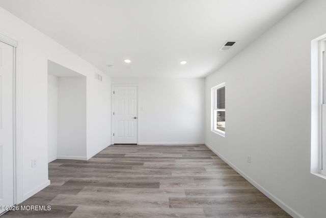 23 S Beers Street, Keyport, NJ 07735