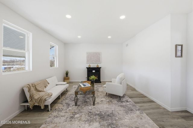 23 S Beers Street, Keyport, NJ 07735