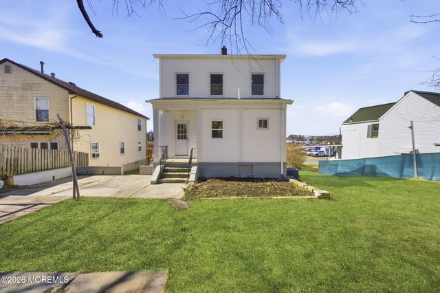 23 S Beers Street, Keyport, NJ 07735