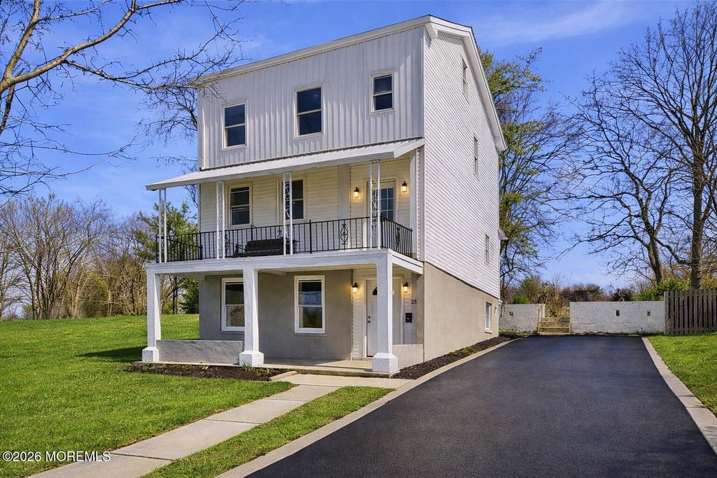 23 S Beers Street, Keyport, NJ 07735