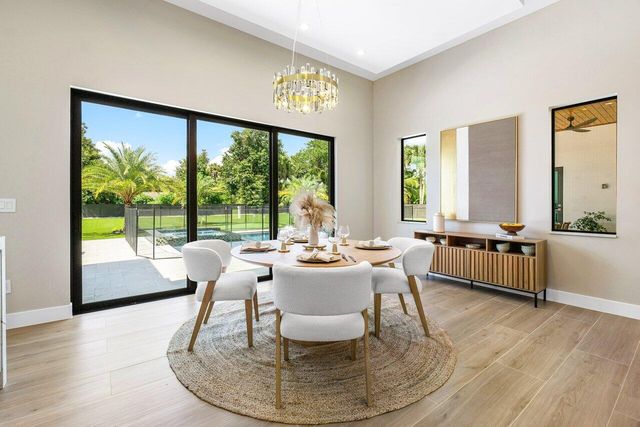 221 Milestone Way, West Palm Beach, FL 33415