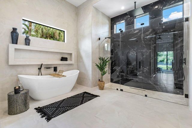 221 Milestone Way, West Palm Beach, FL 33415