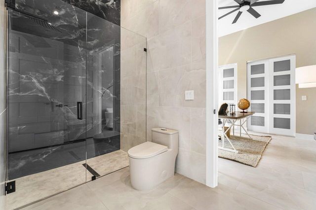 221 Milestone Way, West Palm Beach, FL 33415