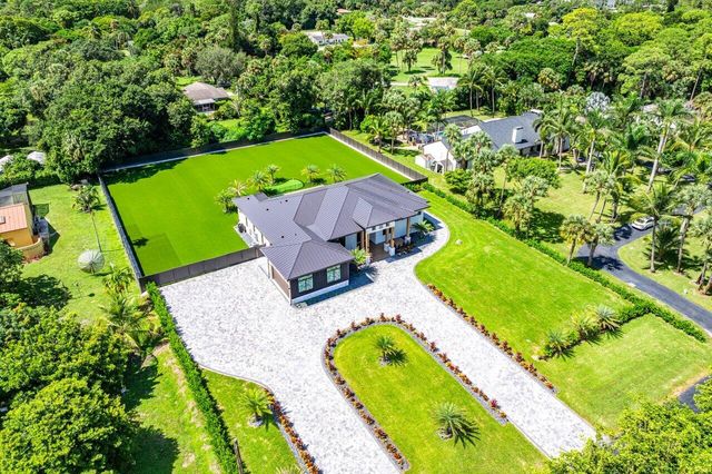 221 Milestone Way, West Palm Beach, FL 33415