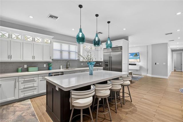 5577 Lancewood WAY, Naples, FL 34116