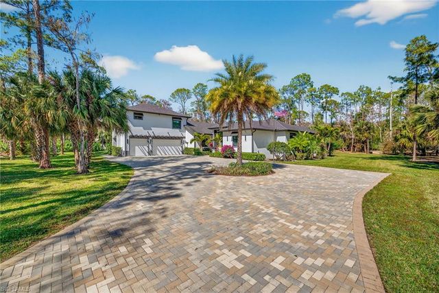 5577 Lancewood WAY, Naples, FL 34116