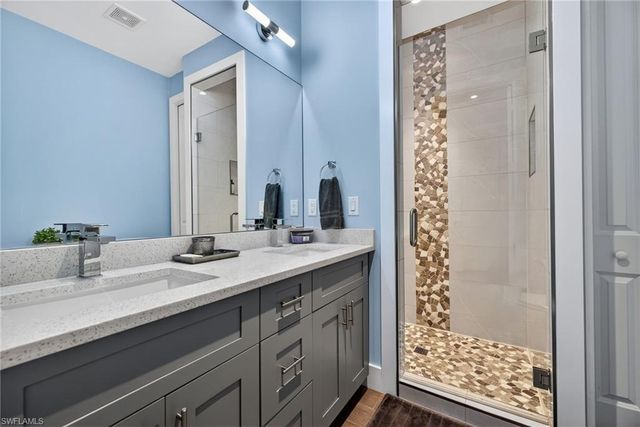 5577 Lancewood WAY, Naples, FL 34116