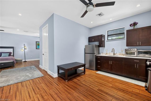 5577 Lancewood WAY, Naples, FL 34116