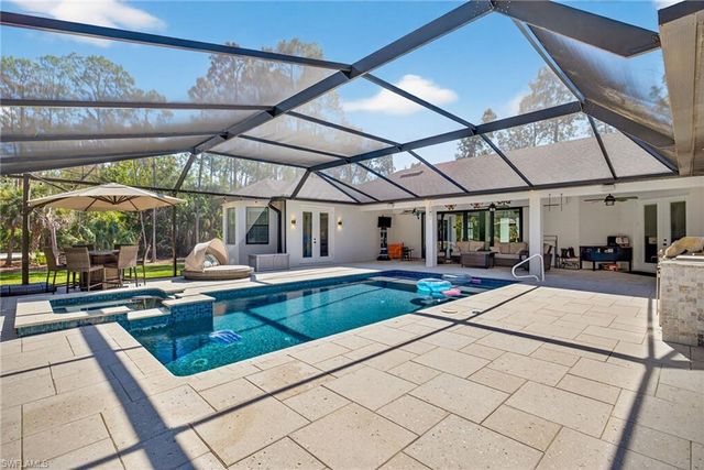 5577 Lancewood WAY, Naples, FL 34116
