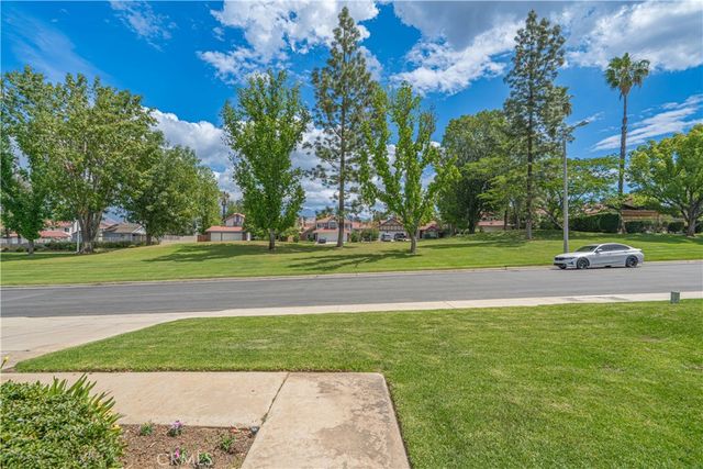 112 Morningside, Redlands, CA 92374