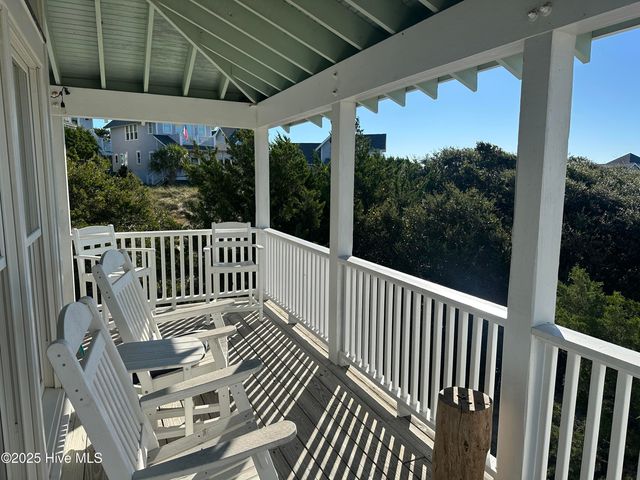 7 Isle Of Skye Crescent, Southport, NC 28461