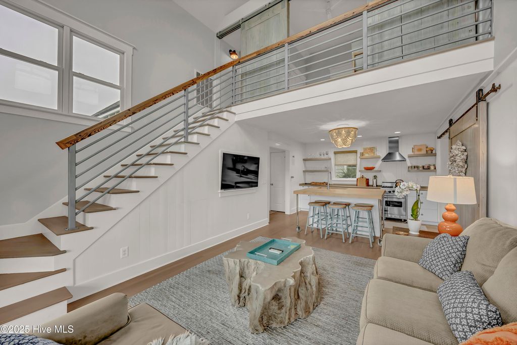 Image 11 of property listing at 7 Isle Of Skye Crescent, Southport, NC 28461