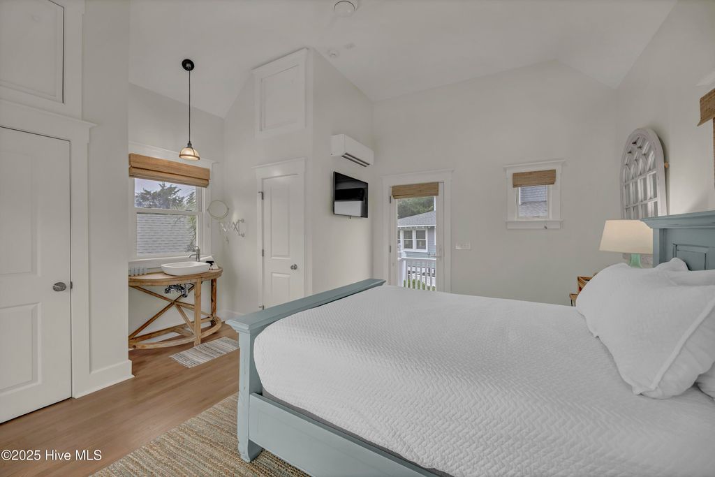 Image 33 of property listing at 7 Isle Of Skye Crescent, Southport, NC 28461