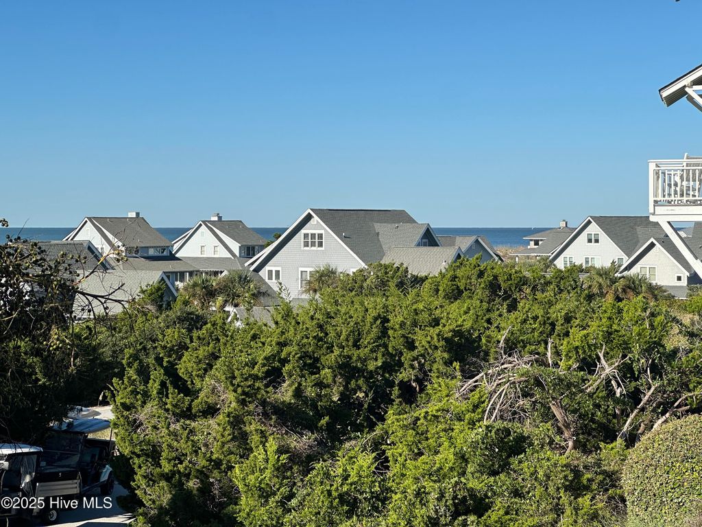 Image 39 of property listing at 7 Isle Of Skye Crescent, Southport, NC 28461