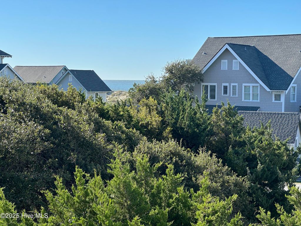 Image 43 of property listing at 7 Isle Of Skye Crescent, Southport, NC 28461