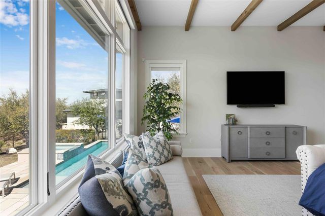 4704 Almirante CV, Austin, TX 78738