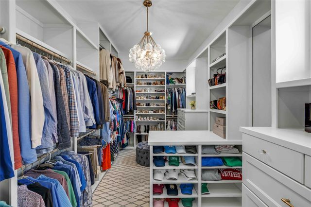 4704 Almirante CV, Austin, TX 78738