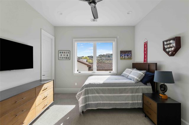 4704 Almirante CV, Austin, TX 78738