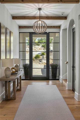 4704 Almirante CV, Austin, TX 78738