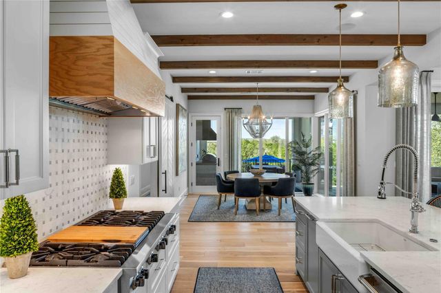 4704 Almirante CV, Austin, TX 78738