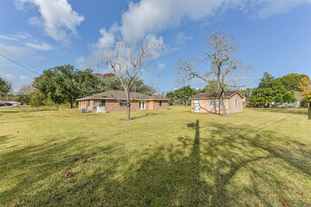 12615 Britt Road, Pearland, TX 77581